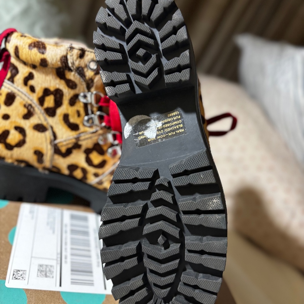 Steve Madden NY90 Hikers